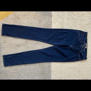 Dark Levi’s jeans